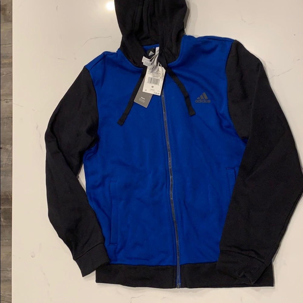 Adidas jacket hoddies men size M. new with tag